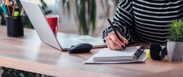 Daily Money Habits for Financial Success at Work