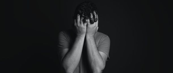 What HCM professionals can do about the impact of ‘doomscrolling’
