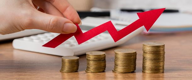 The exponential advantage: Understanding the basics of compound interest for wealth building 